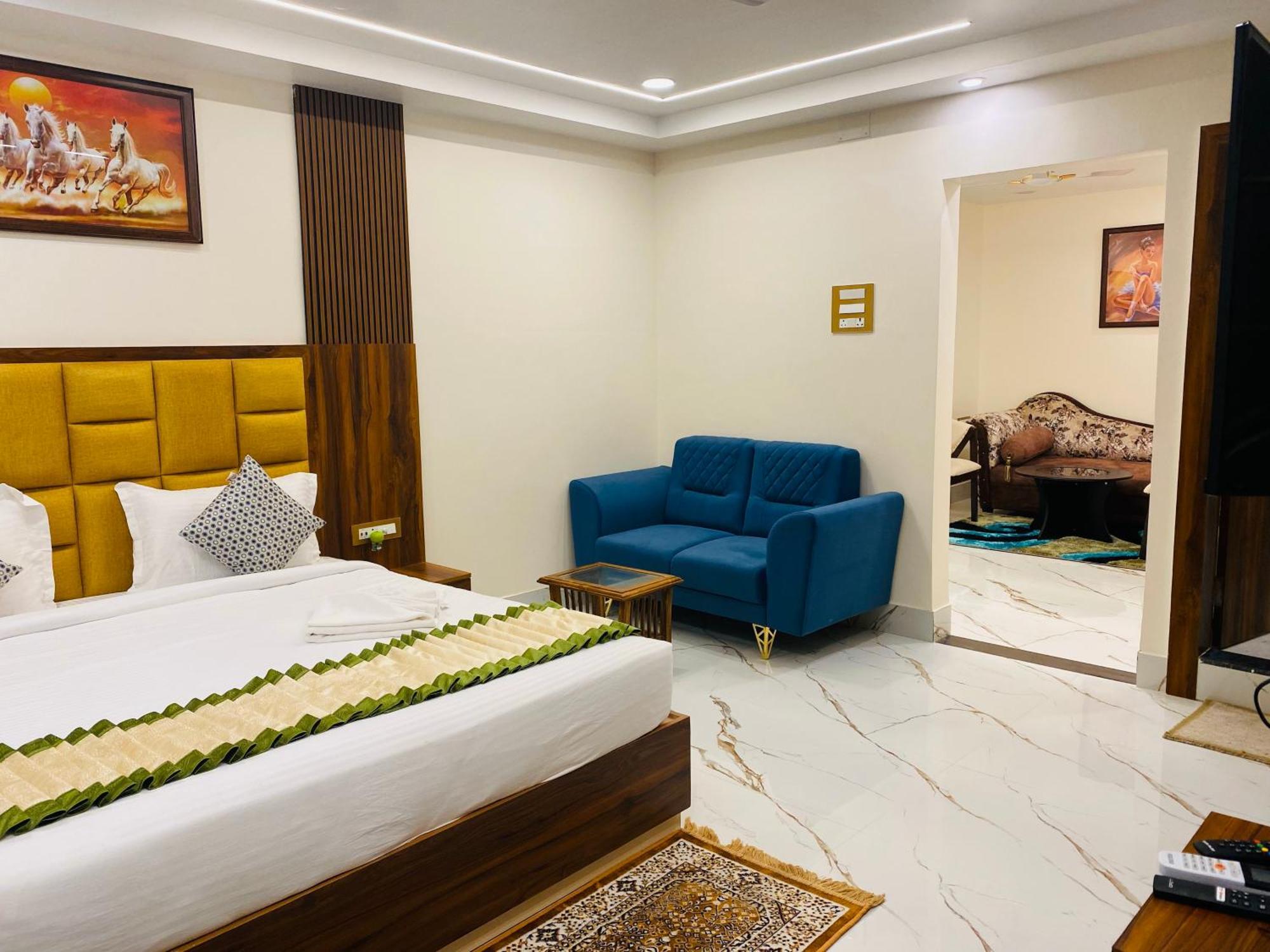 Hotel Maa Laxmi Palace Deoghar Exterior photo